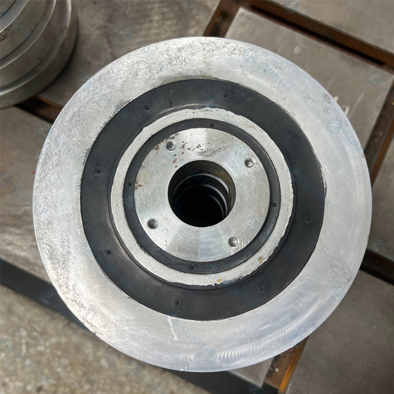 Isolator kristal phononic